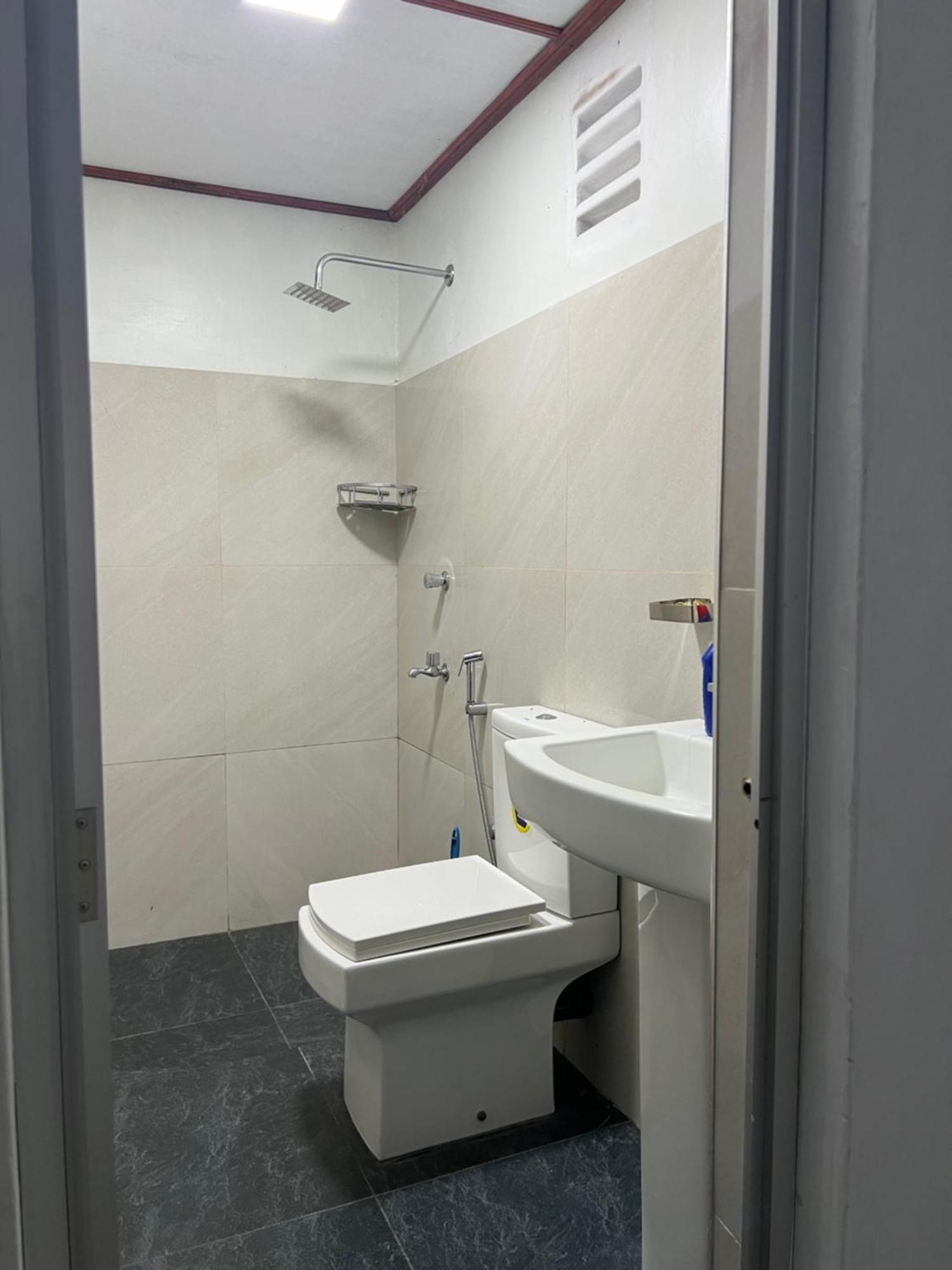 Honey Beach Hostel 니곰보 외부 사진